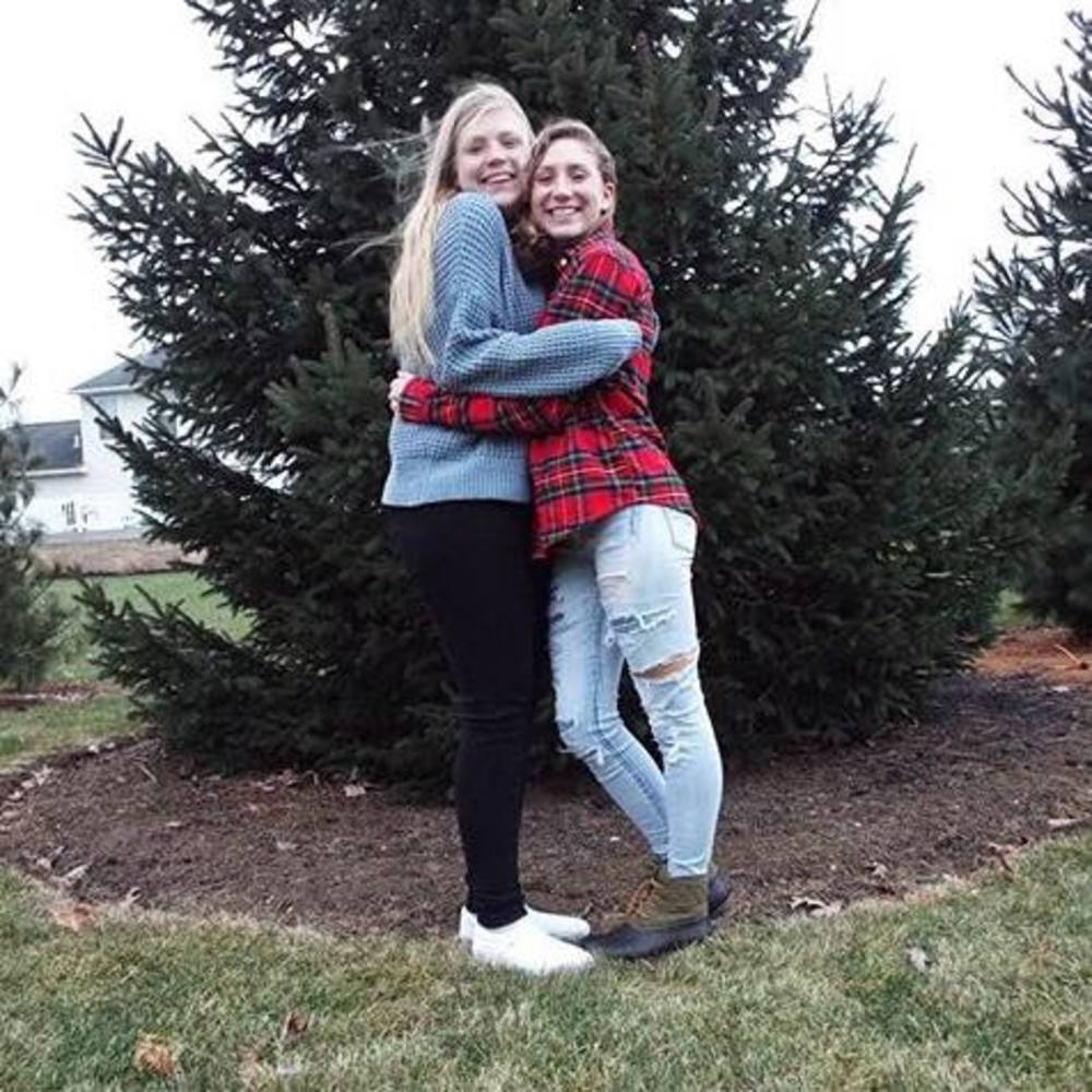 Meet your Posher, Haley